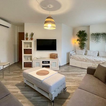Apartamento Eucalipto Apartment Sotillo de la Adrada Luaran gambar
